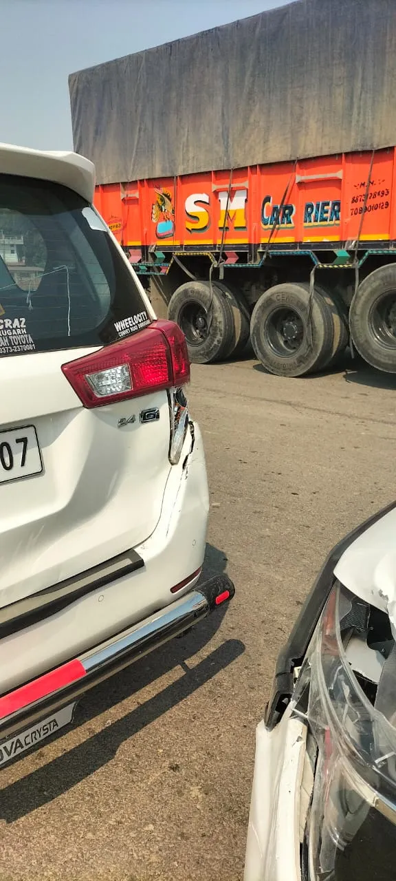 Bimal Borah's convoy meets with accident  