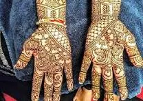  Two Hands Heart Mehndi Design  