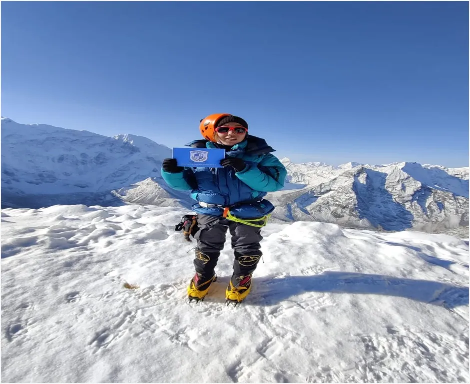 Arunachal's Kabak Yano Becomes First Nyishi Woman to Scale Mount Everest  