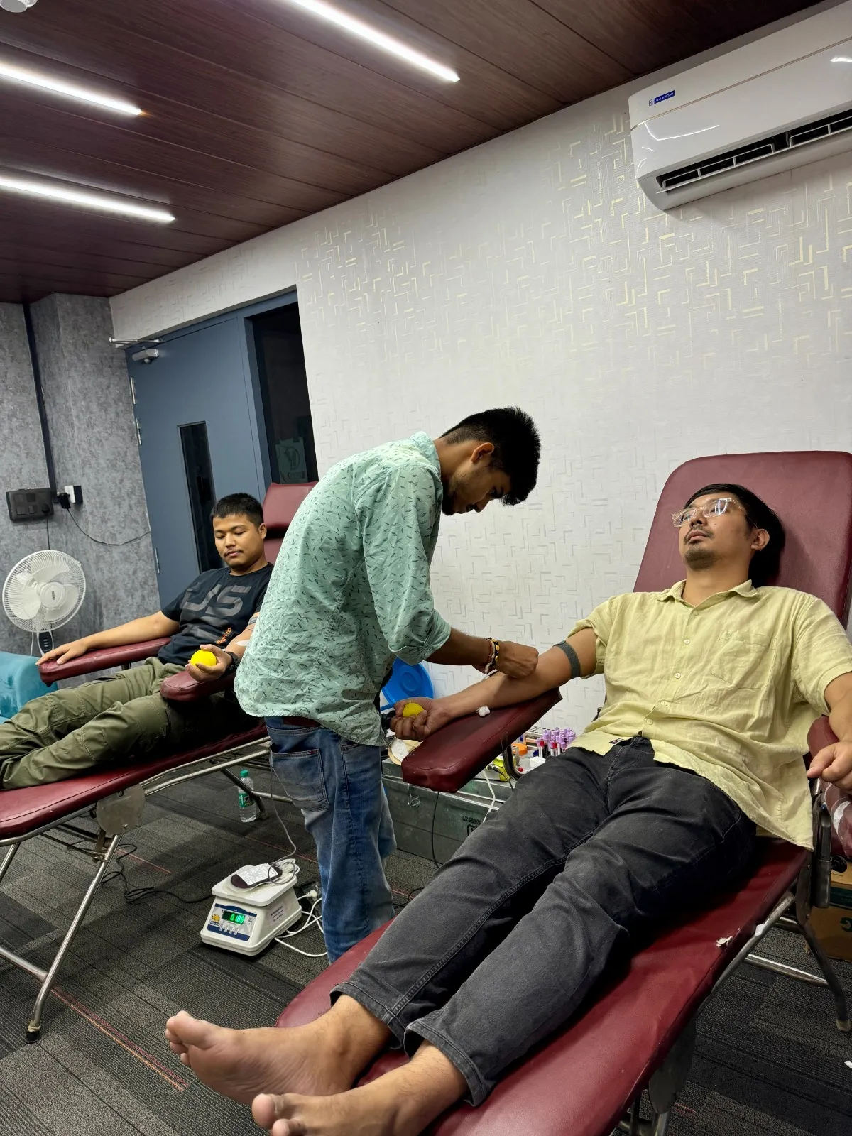 Blood donation drive at Vantage Circle office  