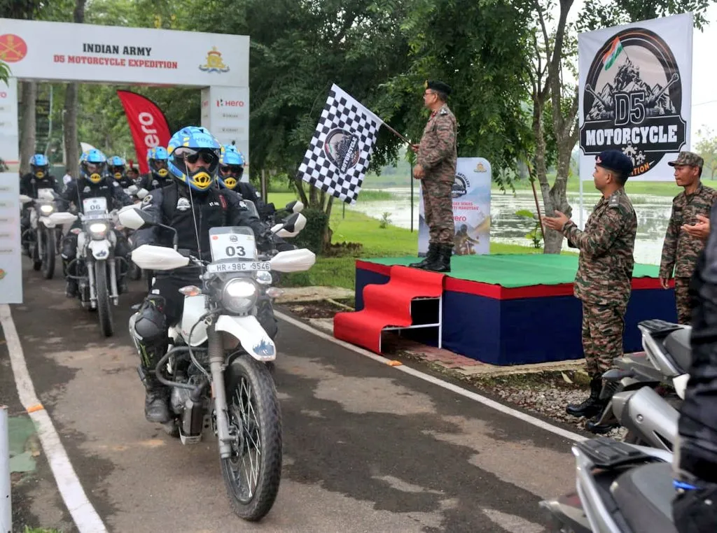 Indian Army Pays Tribute to Kargil War Martyrs, Honours Indomitable Spirit of Gunners  