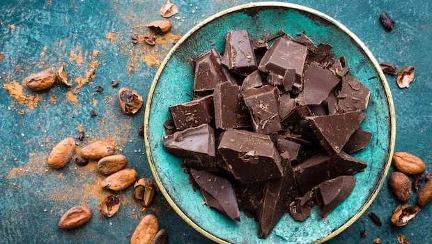 4. Overindulging in Sugary Foods  