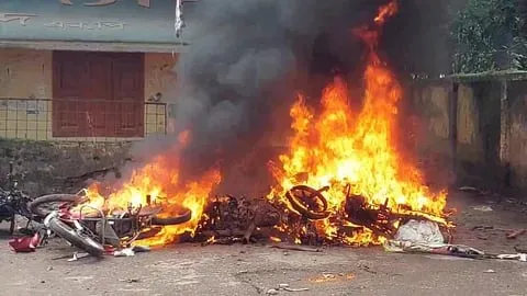 49 Dead in Bangladesh Clashes as Protesters Demand PM Hasina’s Resignation  