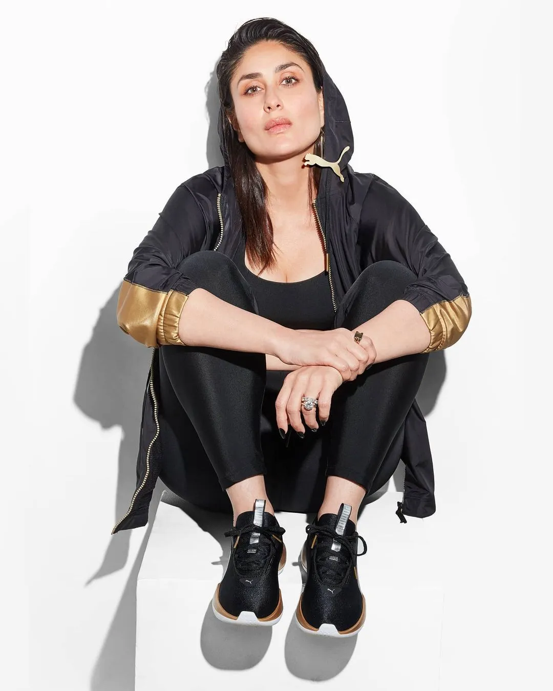 Kareena Kapoor made her appearance in Instagram with a dazling look. She is also promoting the brand PUMA.  