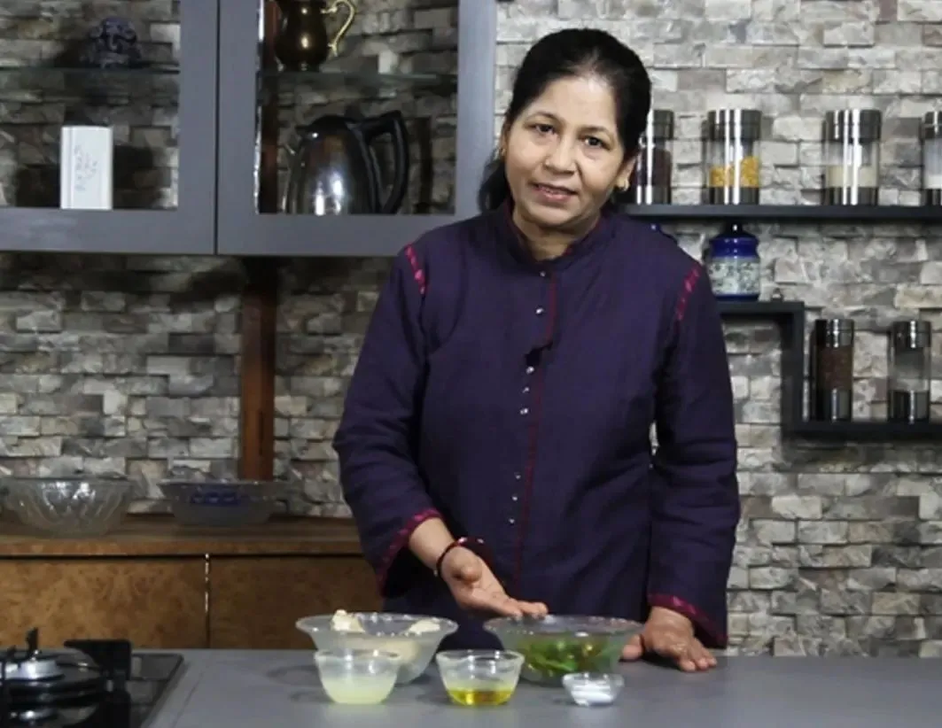 Nisha Madhulika  