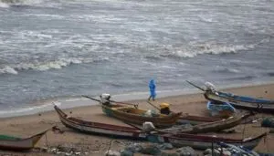 fishermen arrested by Lankan Navy