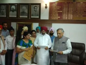 Shahkot Congress MLA Hardev ladi sharovalia Sworn Oath