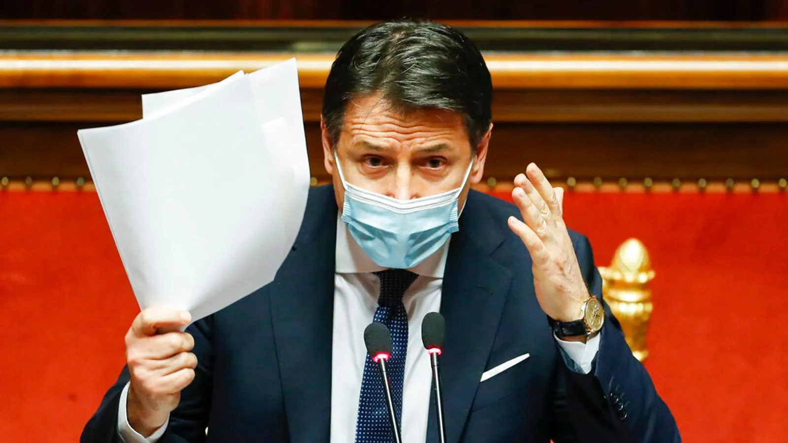 Italian PM Giuseppe Conte to offer resignation after defection leaves his coalition short of majority | World News | Sky News