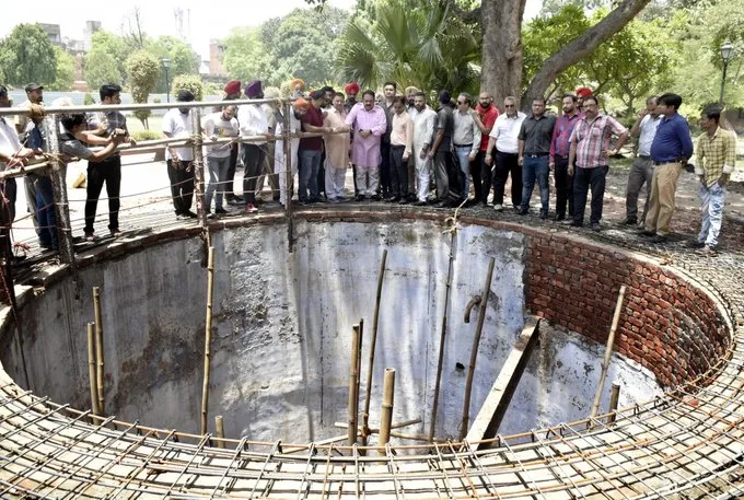 It's emotions that pour out of martyr's well at Jallianwala - INDIA New  England News