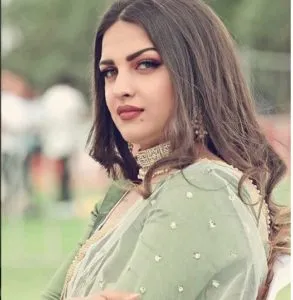 Punjabi model and actress Himanshi Khurana Today Birthday