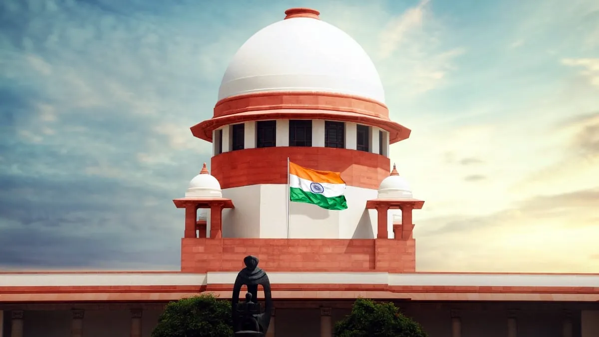Supreme Court asks Centre for national policy on oxygen supply, essential drugs and method of vaccination | India News – India TV
