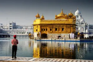 Gurpurb celebrations:around 600 quintal flowers to deck up Golden Temple