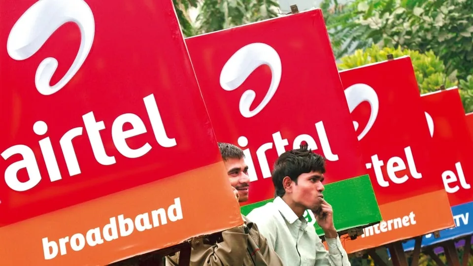 Bharti Airtel VS Reliance Jio VS Vodafone Idea: Who has the best 30-day prepaid plan? | HT Tech