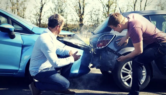 Road Accident with Parked Vehicles: The amount of people killed because of the impact of parked vehicles on street has increased.