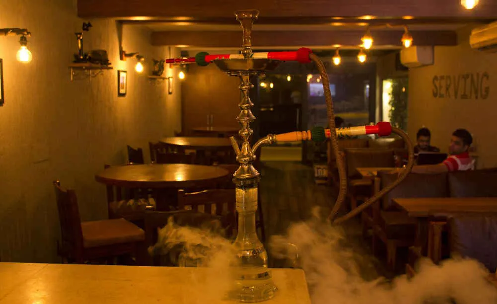 8 Best Places For Hookah In Delhi Under Rs 500 | So Delhi