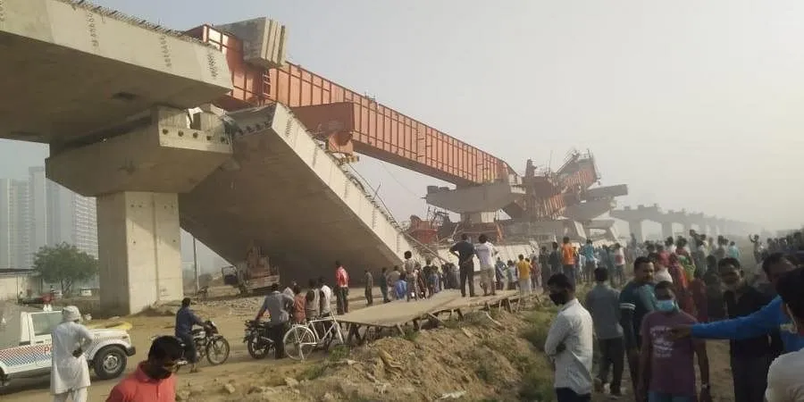 Under-construction flyover on Gurugram-Dwarka Expressway collapses, 3  workers injured- The New Indian Express