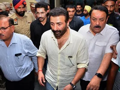 Gurdaspur blast| Gurdaspur firecracker factory blast: 23 killed; MP Sunny Deol finally gets time to visit his constituency | India News