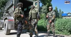 Jammu and Kashmir: Hizbul Mujahideen terrorist held by security forces in Awantipora