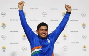 Manu shoots another gold with world record, bronze for Anish