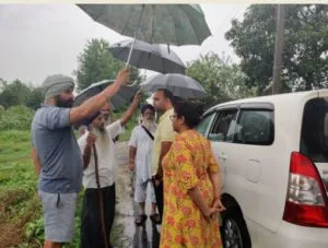 Bhakra dam Water level reaches record high , people living near Sutlej to remain alert