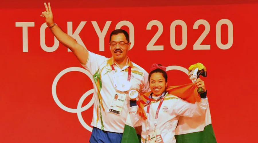 The silver medal is result of sacrifices Mirabai made in the last Olympic cycle: Coach Vijay Sharma - Telegraph India