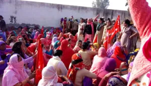 Anganwadi workers protest Naina Chautala, haryana news, आंगनवाड़ी वर्कर, हेल्पर्स, नैना चौटौला, हरियाणा न्यूज