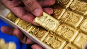  Chennai International Airport gold including 3 persons Arrested custom department 