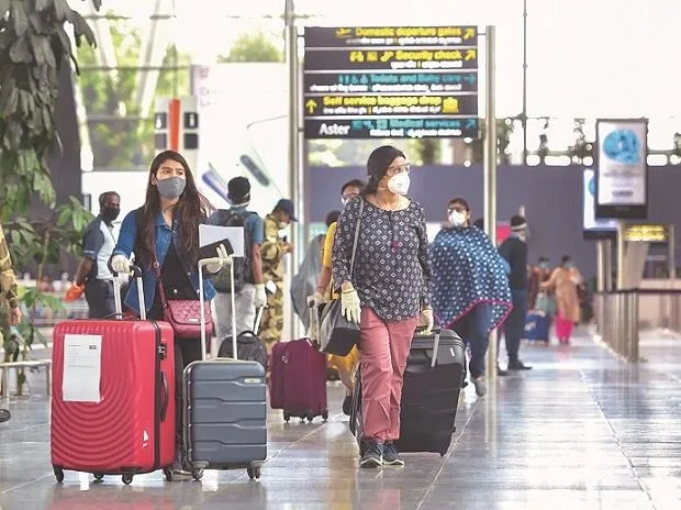 Institutional quarantine for UK returnees testing Covid positive: Maha | Business Standard News