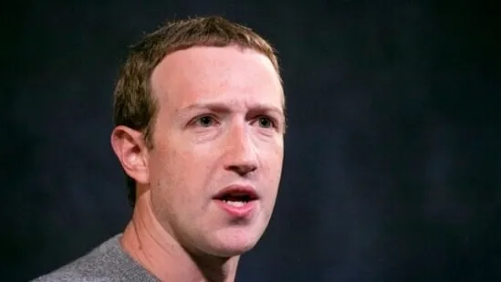 As Facebook goes dark, Zuckerberg loses $7 billion, drops down in billionaire list | World News - Hindustan Times