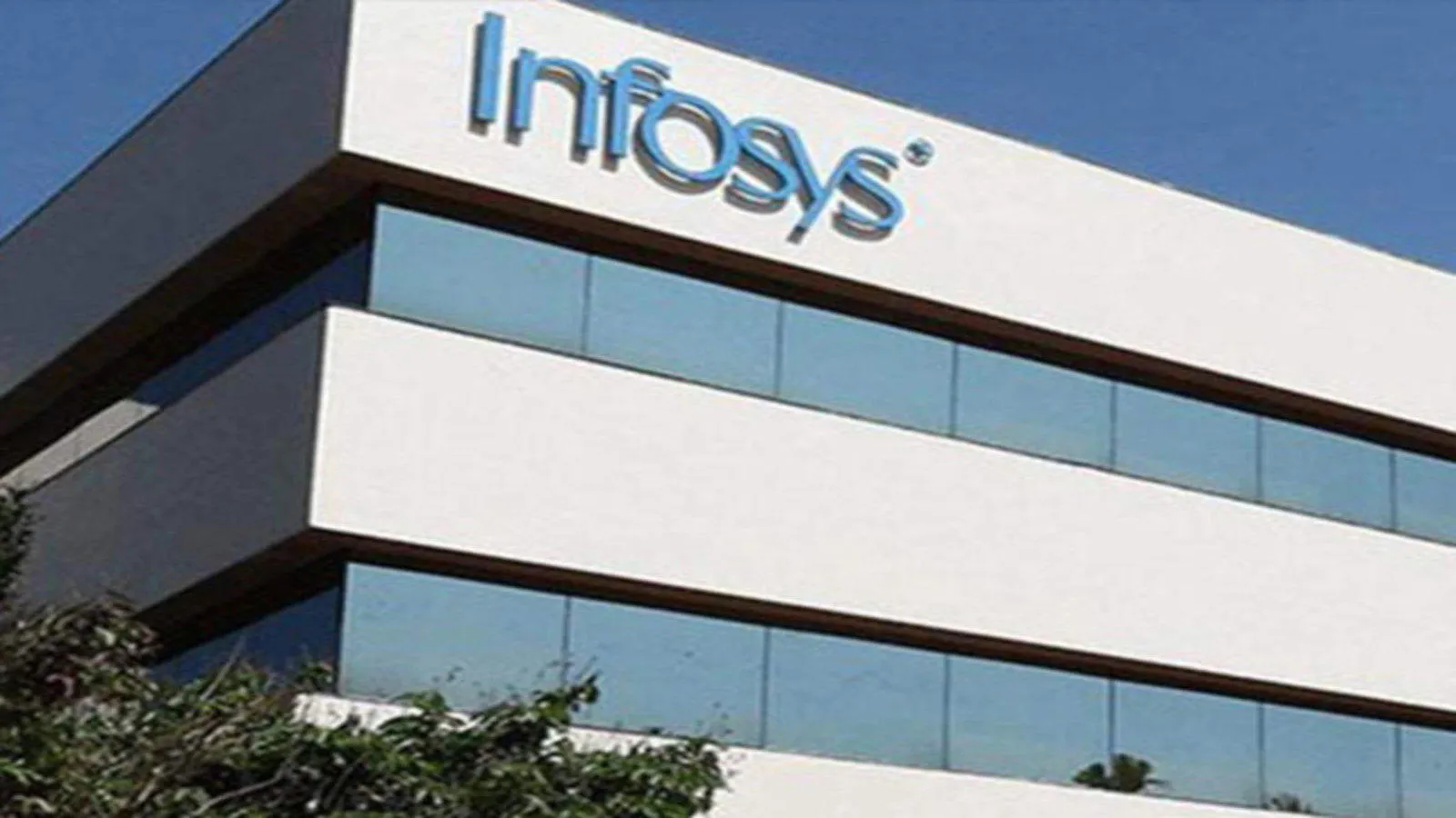 Infosys Q1 preview: Expect strong revenue growth & deal momentum; all eyes on upgrade in FY22 guidance - The Economic Times Video | ET Now