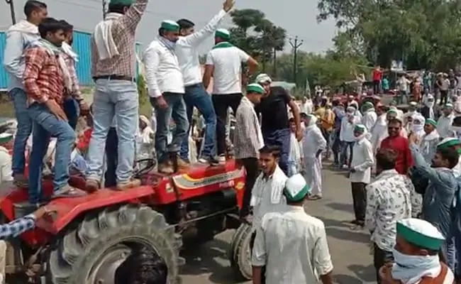 Bharat Bandh Live Updates: Farmers Hit The Streets In Large Numbers In Haryana, UP, Punjab And Bihar