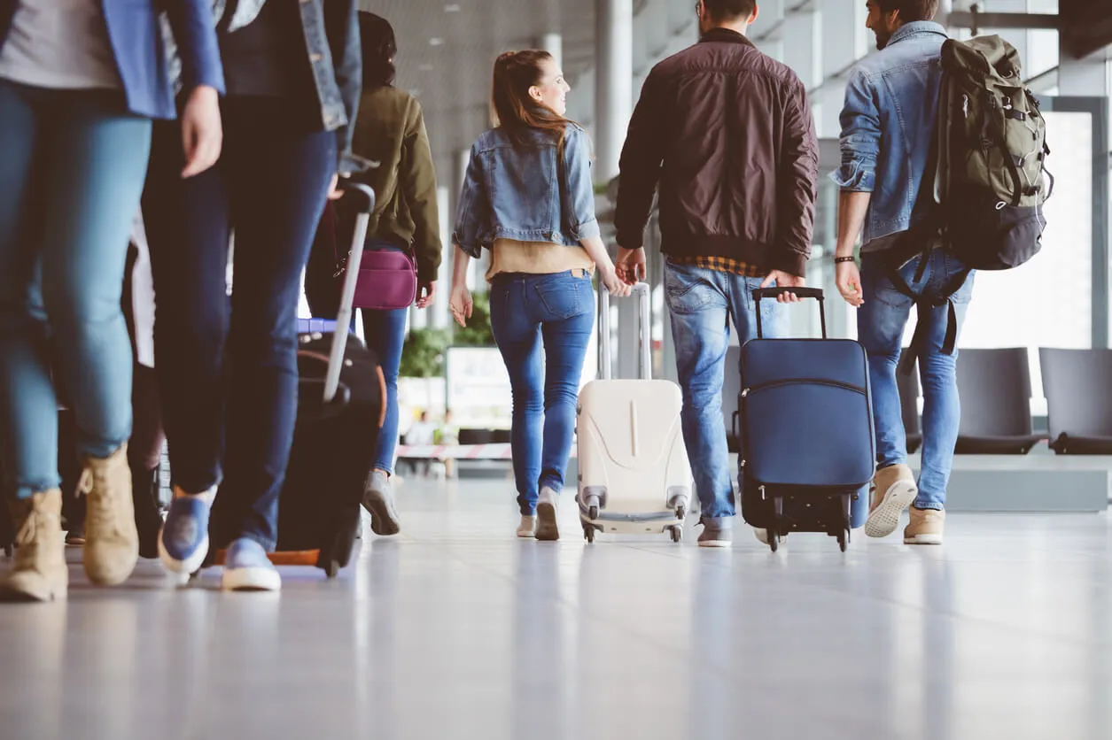 What to Expect on Arrival - International Student Guide | aparto