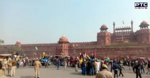 Tractor March Delhi: Farmers reach Red Fort in Delhi