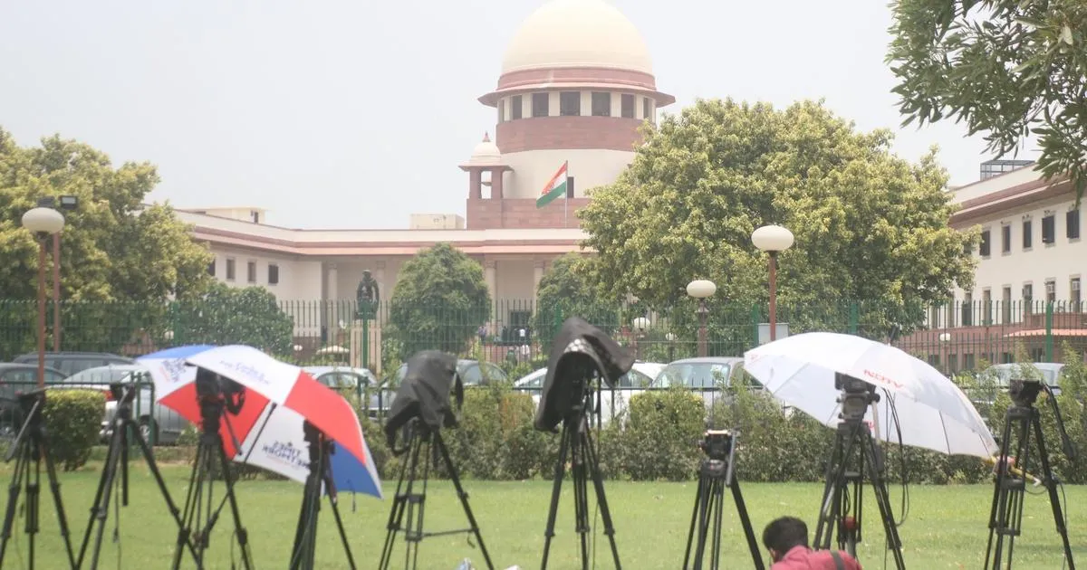 India's coronavirus crisis has hit Supreme Court as several of its staff tested positive for COVID-19. The functioning won't be affected. 