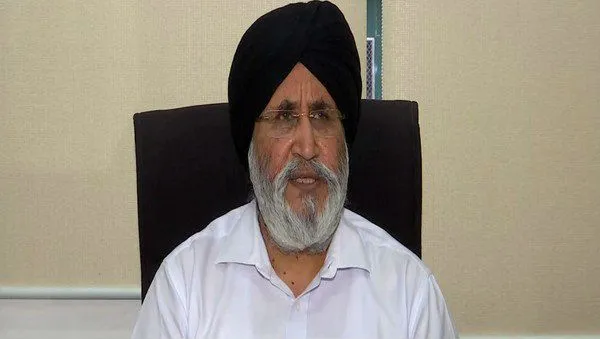 Shiromani Akali Dal would hold ‘dharna’ at residence of Captain Amarinder Singh to demand dismissal of Balbir Singh Sidhu and CBI probe into vaccine and Fateh kit scams in Punjab.