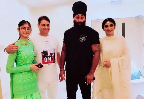 jaswindr brar with family