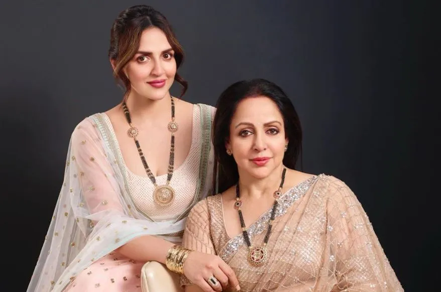 esha deol and hema malini