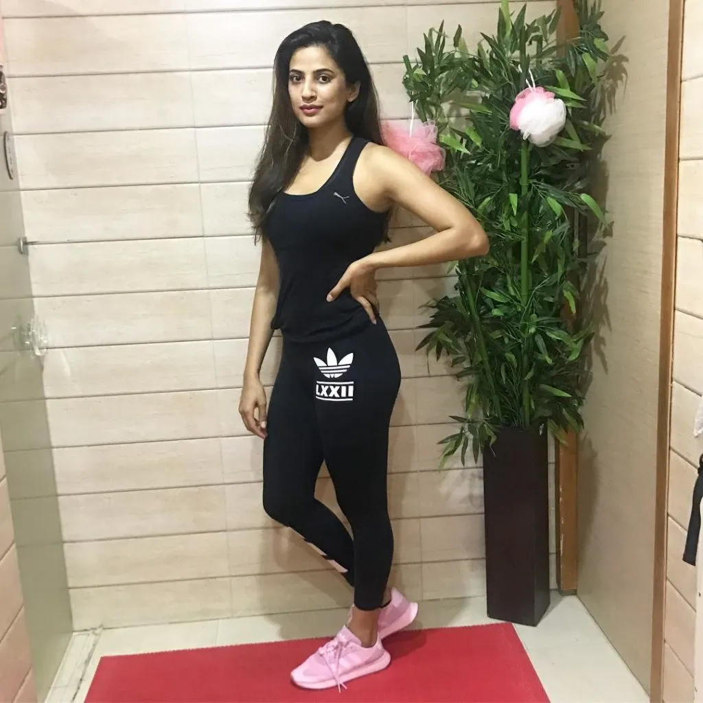 Saanvi Dhiman Outside Gym