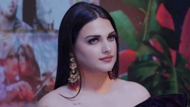 'Let bygones be bygones', says Himanshi Khurana requesting not to dig out old matters