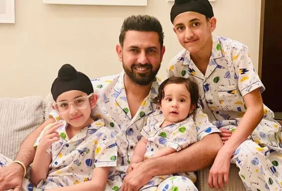gippy grewal with sons