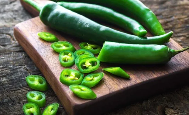 green chilli pic1