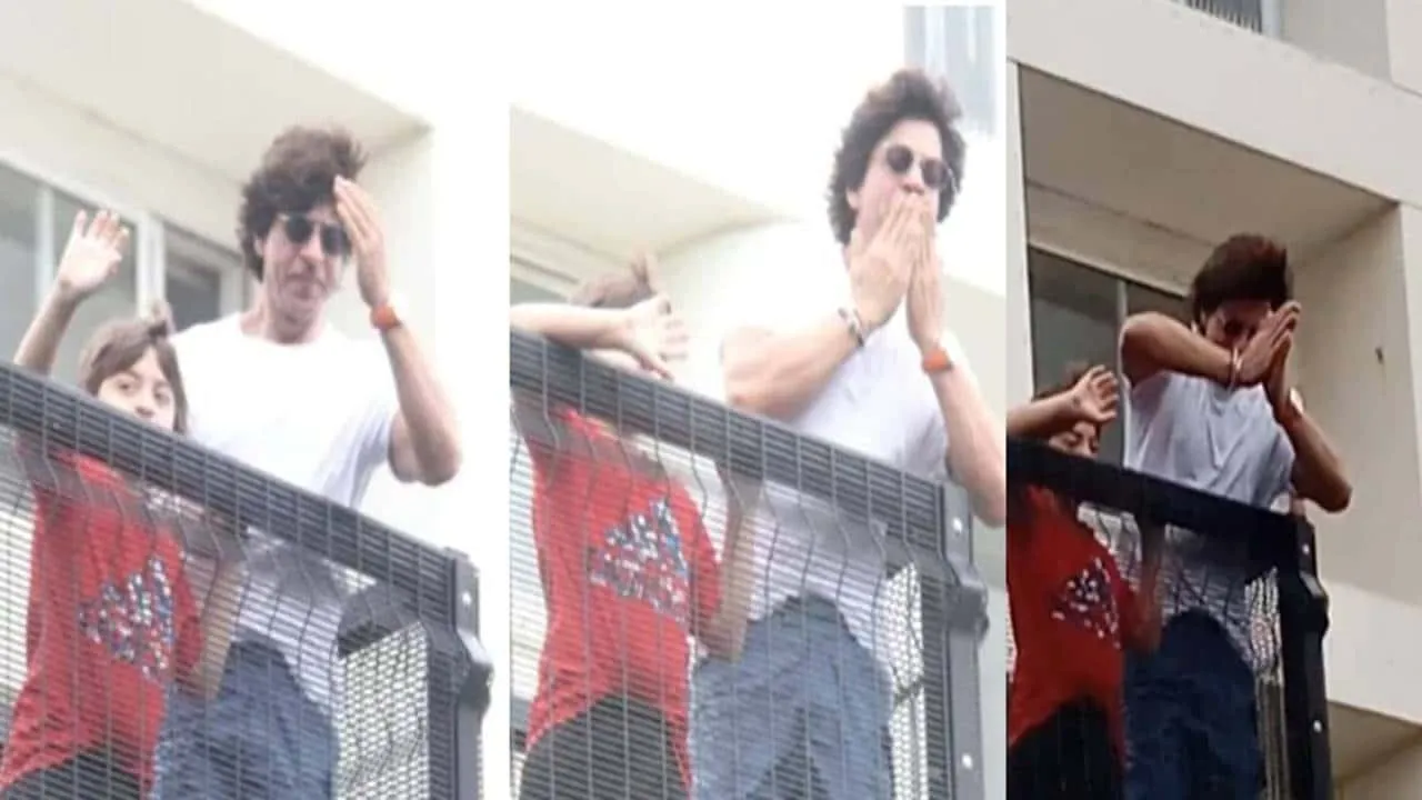 Shah Rukh Khan blows kisses and greets fans outside Mannat on Eid with AbRam-min