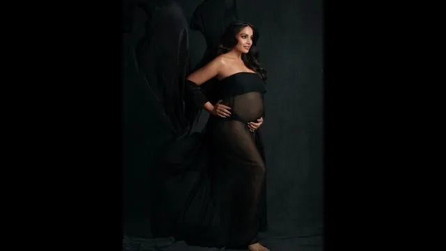 'Magical feelings': Pregnant Bipasha Basu shares new picture from her maternal photoshoot