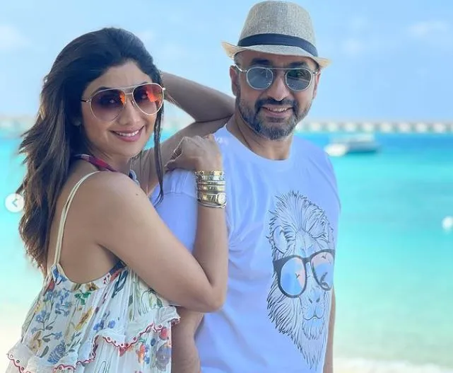 image of shilpa shetty and rajkundra at maldives