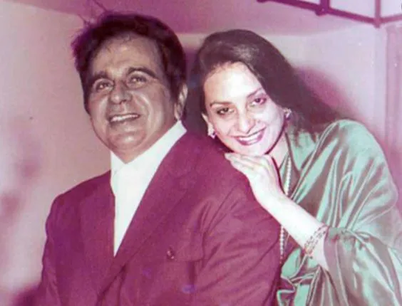 happy dilip kumar and saira bano