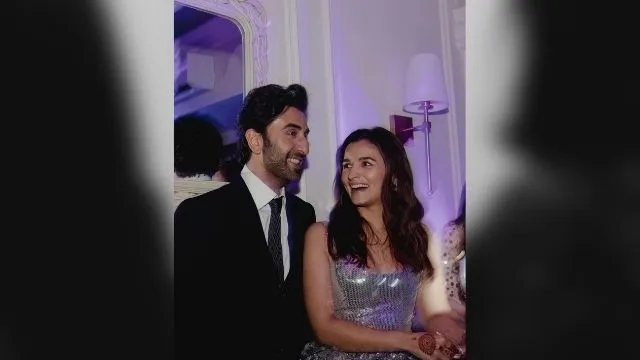 Alia Bhatt, Ranbir Kapoor complete one month of marriage, actress shares pictures