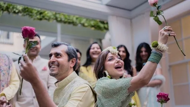 Kanika Kapoor and Gautam Hathiramani Wedding Singer shares adorable photos from Mehendi ceremony