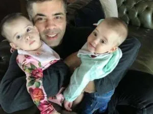 karan johar having fun with his children's   roohi and yash