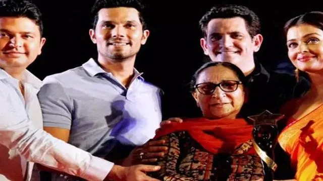 inside imge of dalbir kaur with sarbjit movie cast