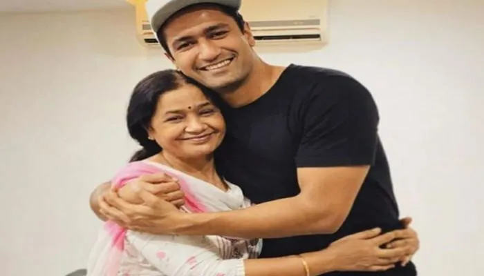 Vicky Kaushal Shares His Mother Pic And Wish her Happy Birthday